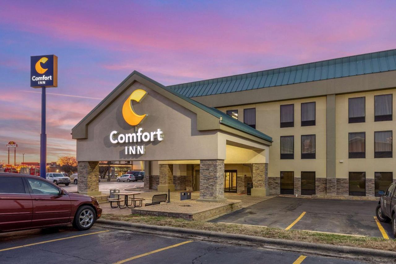 Comfort Inn Collinsville Near St Louis Exterior photo